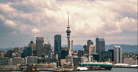 Blick auf die Skyline von Auckland
