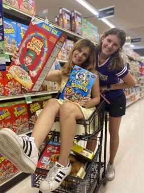 au pair beim shopping im supermarkt
